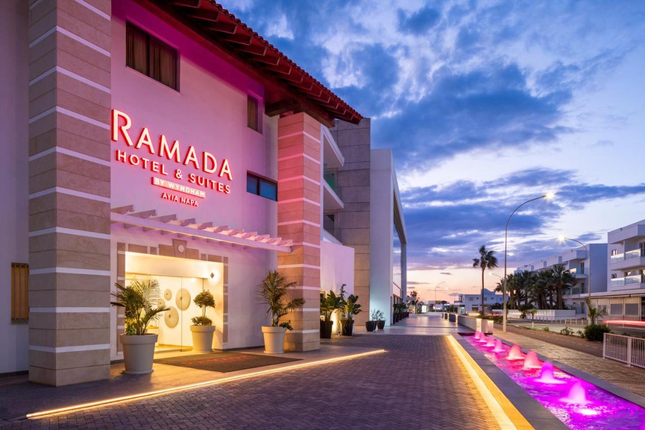 Ramada Hotel & Suites By Wyndham Айя-Напа Екстер'єр фото